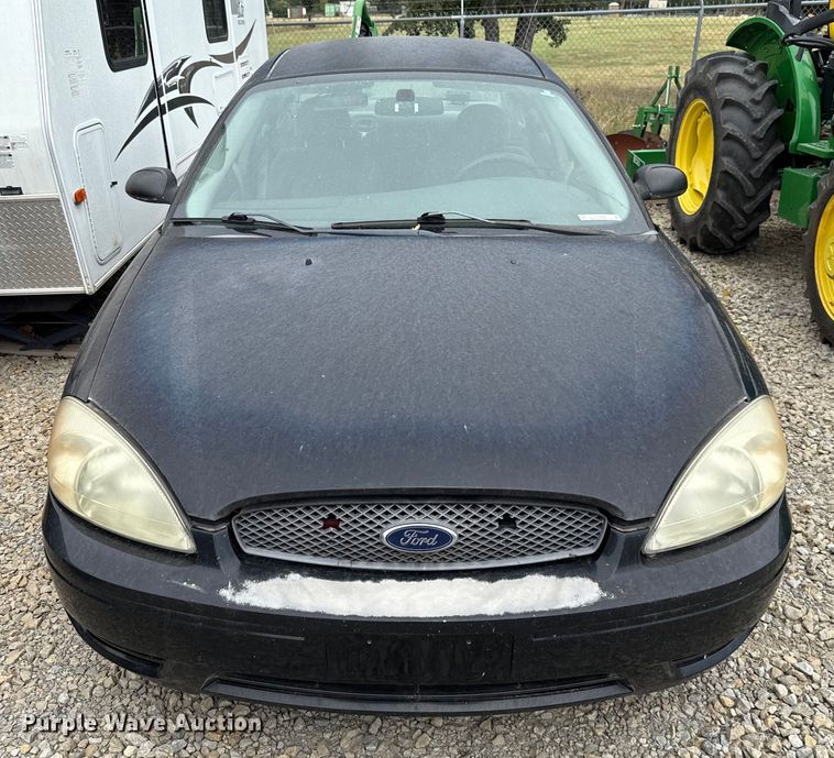 image for item EU2095 2006 Ford Taurus SE 