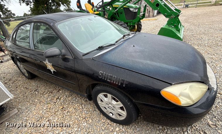 image for item EU2095 2006 Ford Taurus SE 