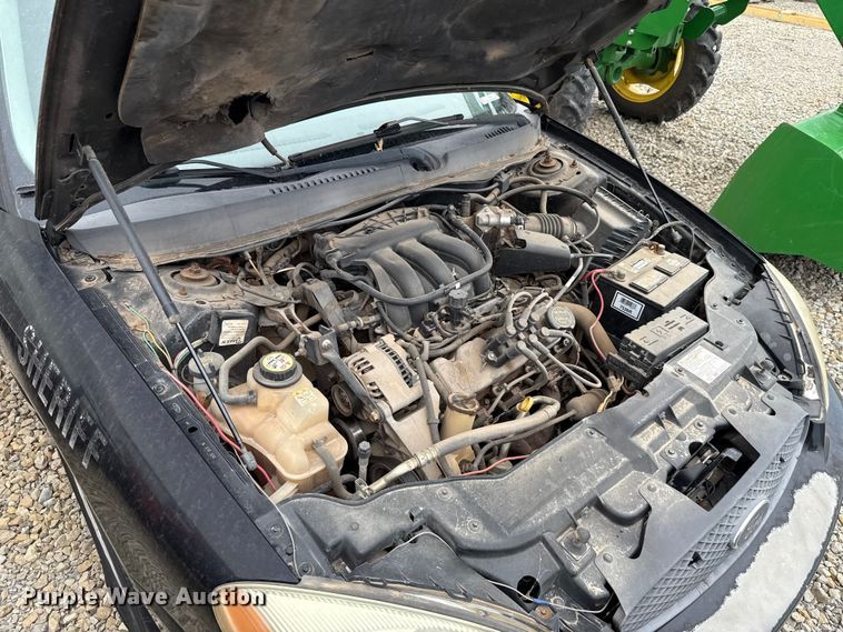 image for item EU2095 2006 Ford Taurus SE 