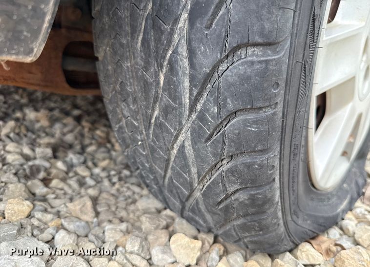 image for item EU2095 2006 Ford Taurus SE 