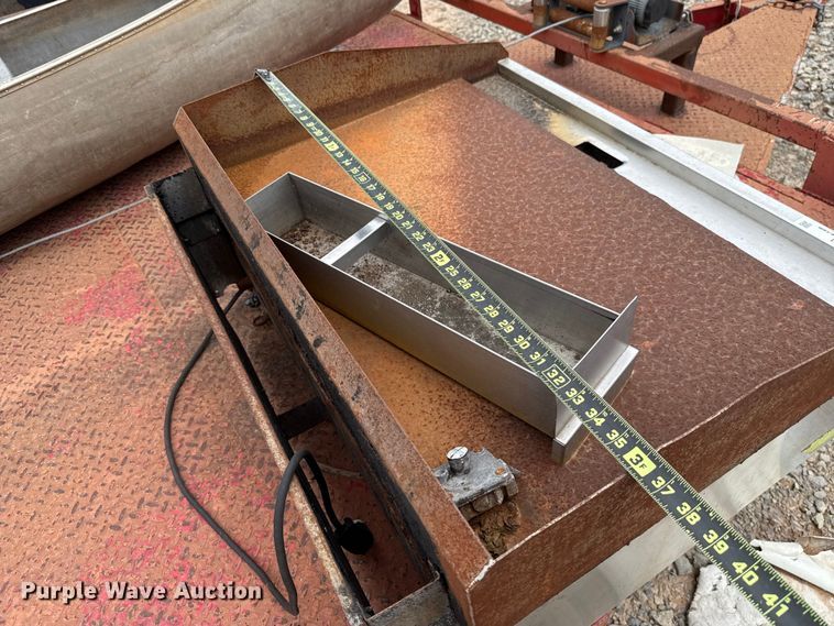 image for item EU2101 Sporting goods