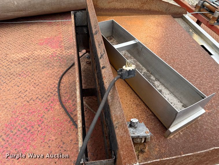 image for item EU2101 Sporting goods