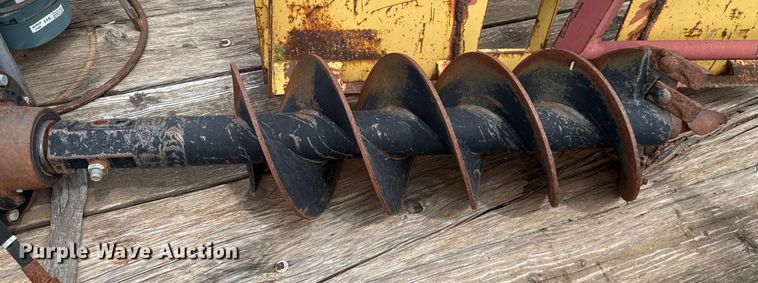 image for item EU2102 Skid steer attachments