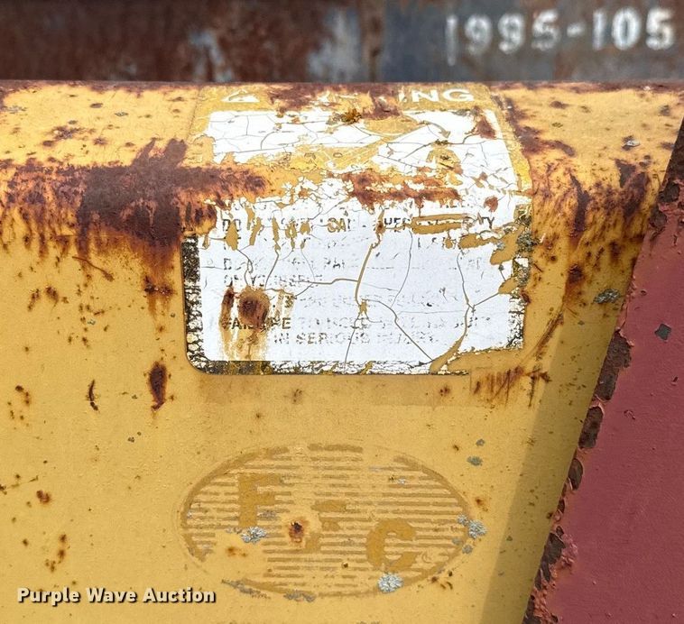 image for item EU2102 Skid steer attachments