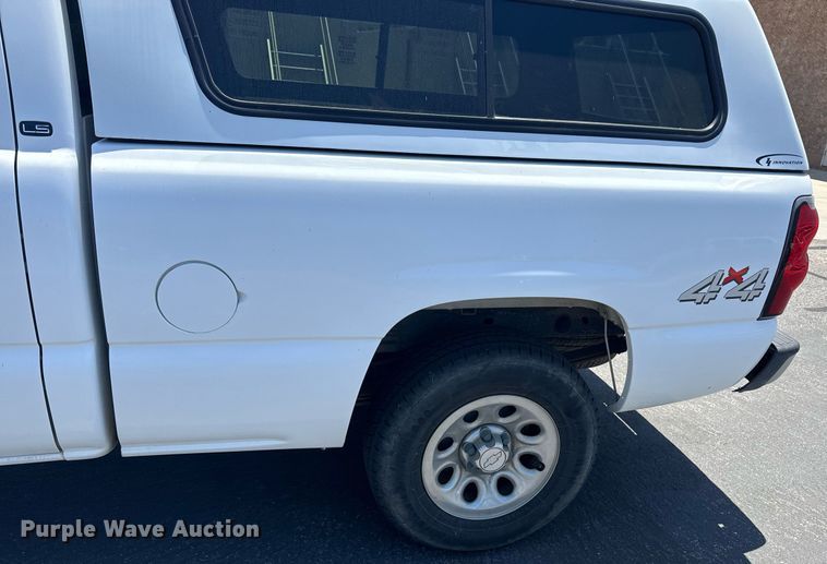 image for item FB9397 2007 Chevrolet Silverado 1500 Ext. Cab pickup truck