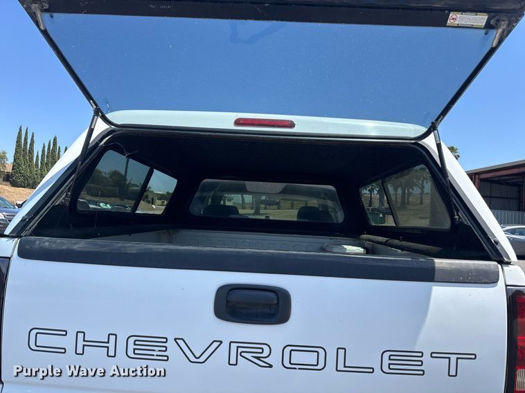 image for item FB9397 2007 Chevrolet Silverado 1500 Ext. Cab pickup truck