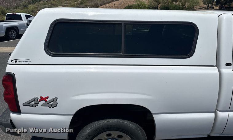 image for item FB9397 2007 Chevrolet Silverado 1500 Ext. Cab pickup truck