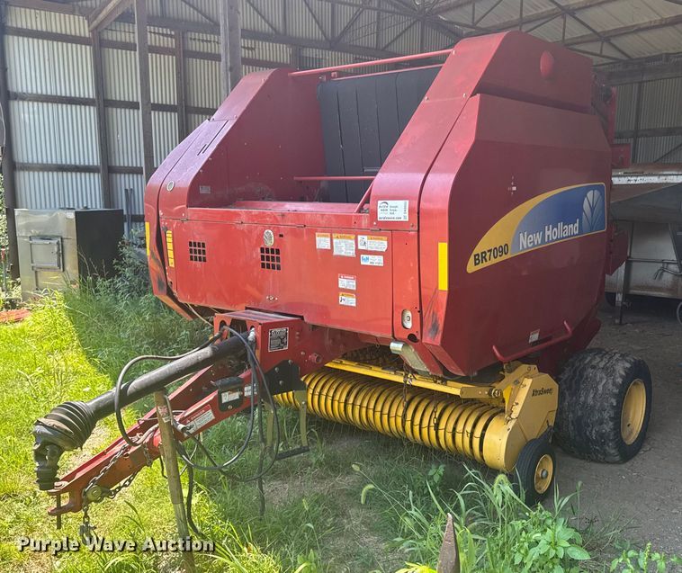 2008 New Holland BR7090