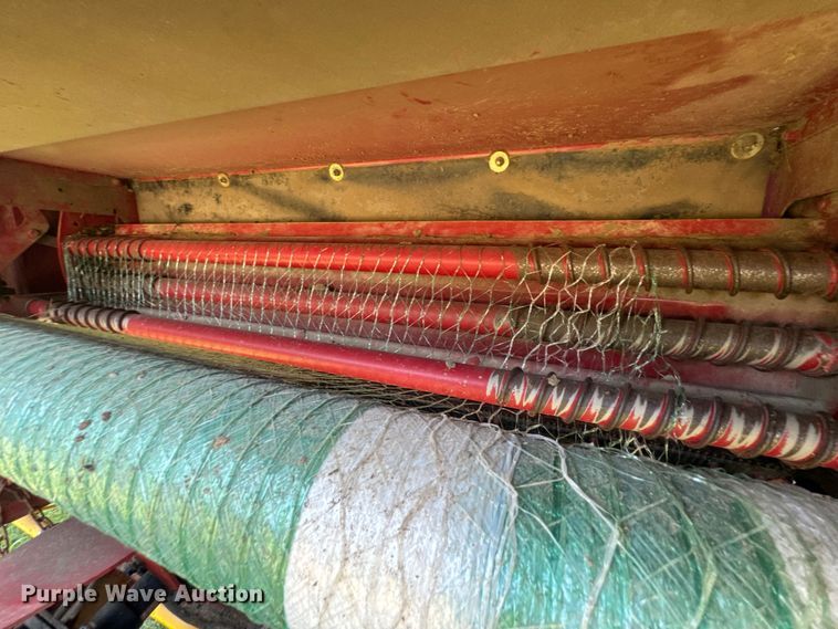 image for item DK0002 2008 New Holland BR7090 round baler