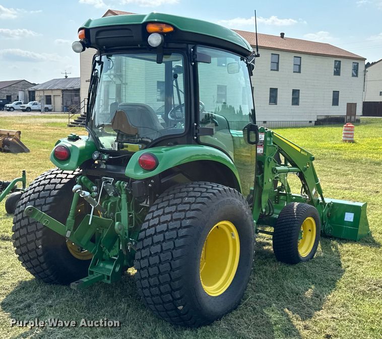 image for item DK0013 2022 John Deere 4066R tractor