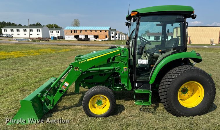 image for item DK0013 2022 John Deere 4066R tractor