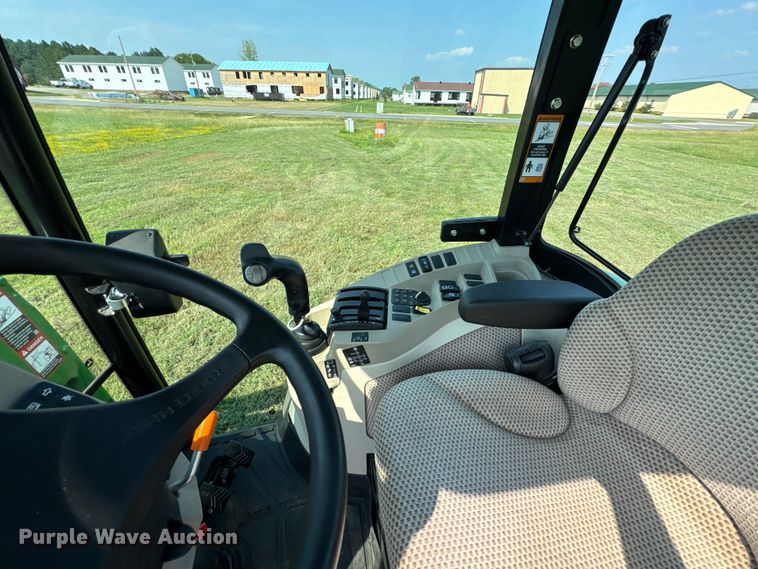 image for item DK0013 2022 John Deere 4066R tractor