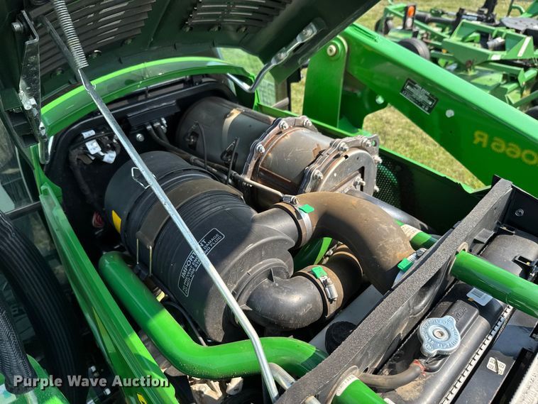 image for item DK0013 2022 John Deere 4066R tractor