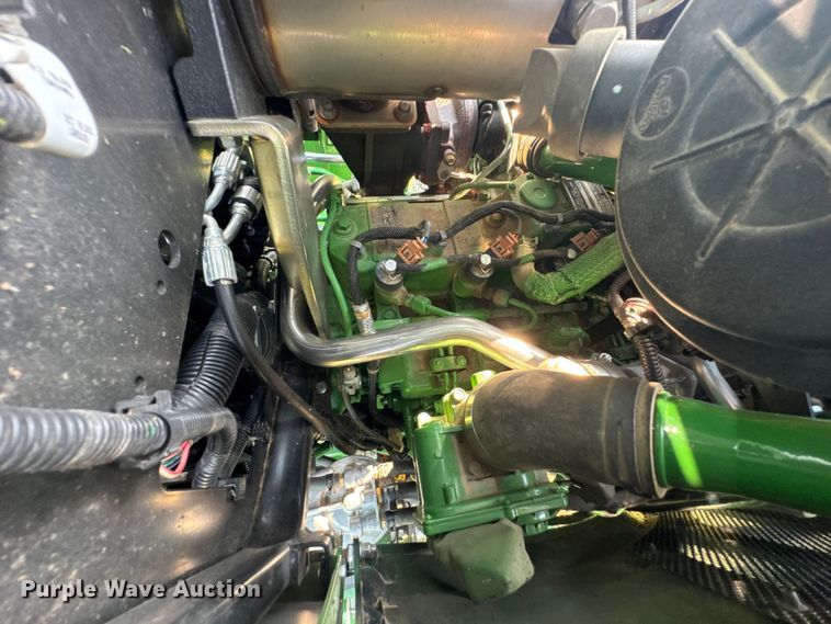 image for item DK0013 2022 John Deere 4066R tractor