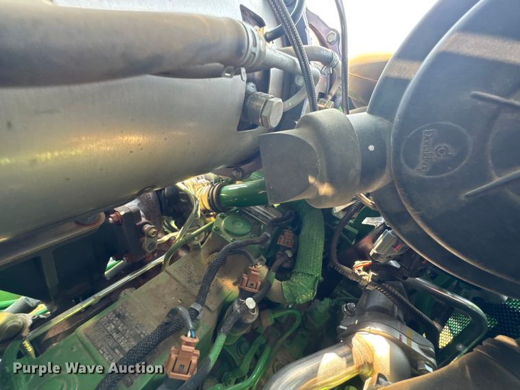 image for item DK0013 2022 John Deere 4066R tractor