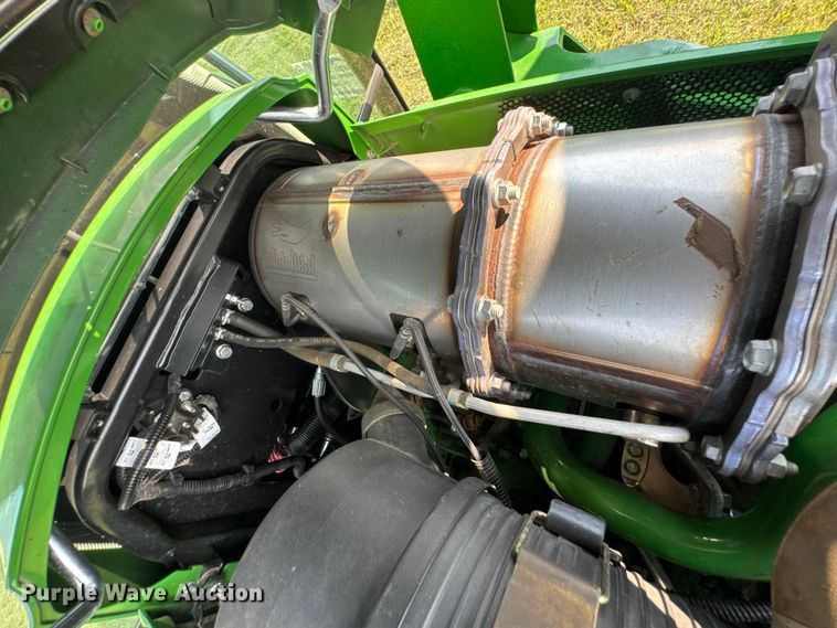 image for item DK0013 2022 John Deere 4066R tractor