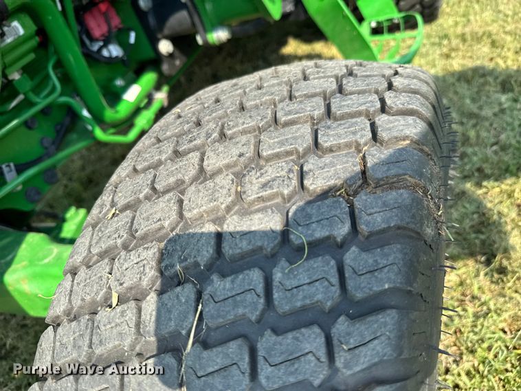 image for item DK0013 2022 John Deere 4066R tractor