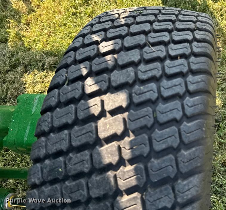 image for item DK0013 2022 John Deere 4066R tractor