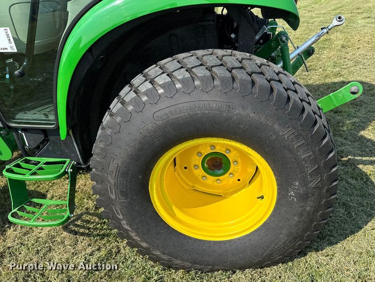 image for item DK0013 2022 John Deere 4066R tractor
