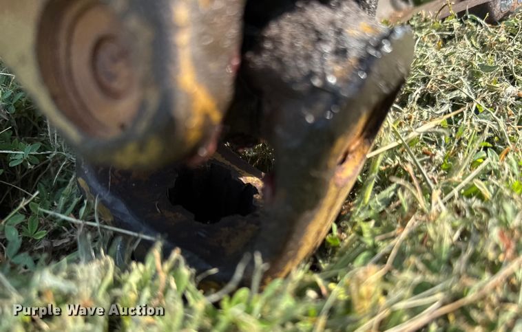 image for item DK0014 Frontier FM1012R batwing finish mower