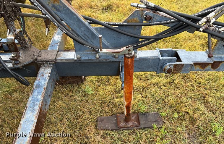 image for item DT3276 CrustBuster TS49 X10 3200 grain drill