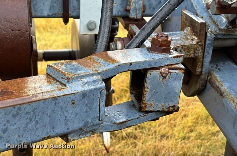 image for item DT3276 CrustBuster TS49 X10 3200 grain drill