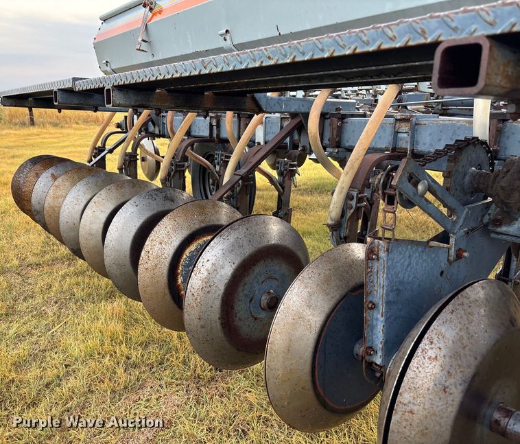 image for item DT3276 CrustBuster TS49 X10 3200 grain drill