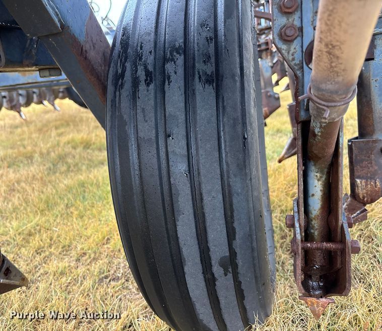 image for item DT3276 CrustBuster TS49 X10 3200 grain drill