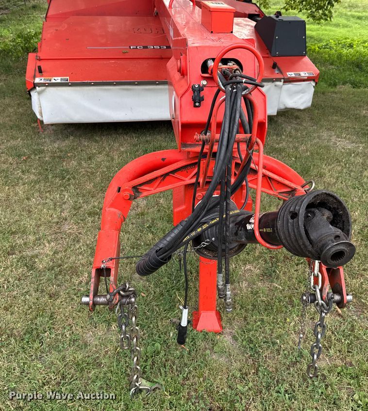 image for item DU9325 Kuhn FC353GC swather / windrower