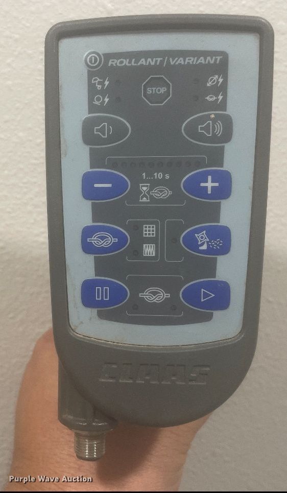 image for item DU9451 2018 Claas 260 Rollant round baler