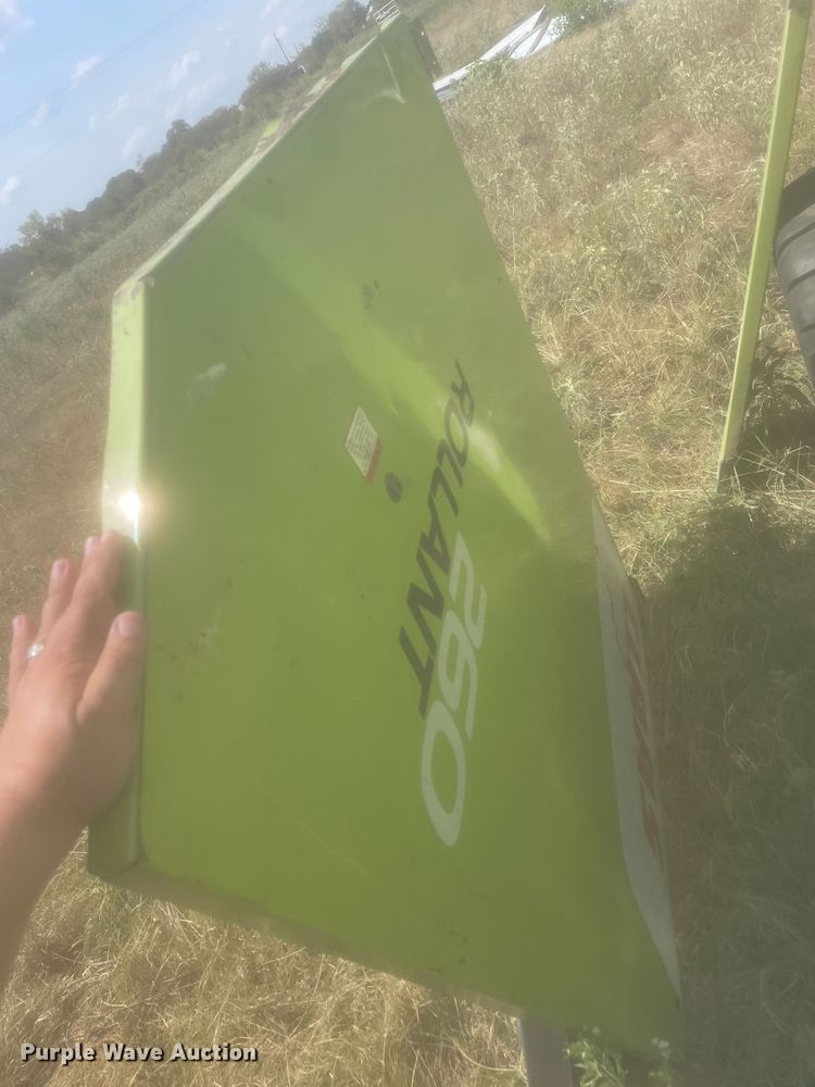 image for item DU9451 2018 Claas 260 Rollant round baler