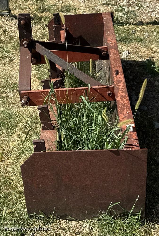 image for item DU9927 Box blade