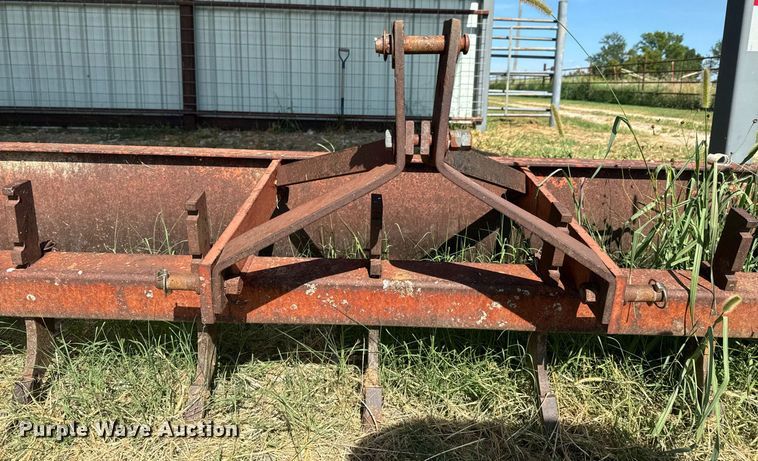 image for item DU9927 Box blade