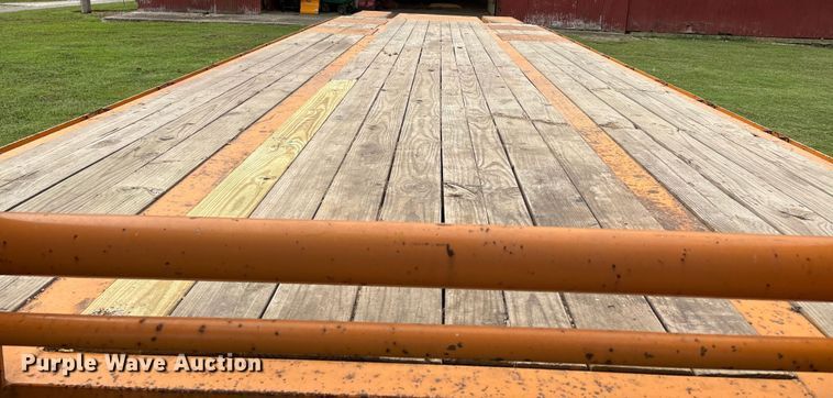 image for item DW7244 2004 Big Tex 25GN-24+5 equipment trailer