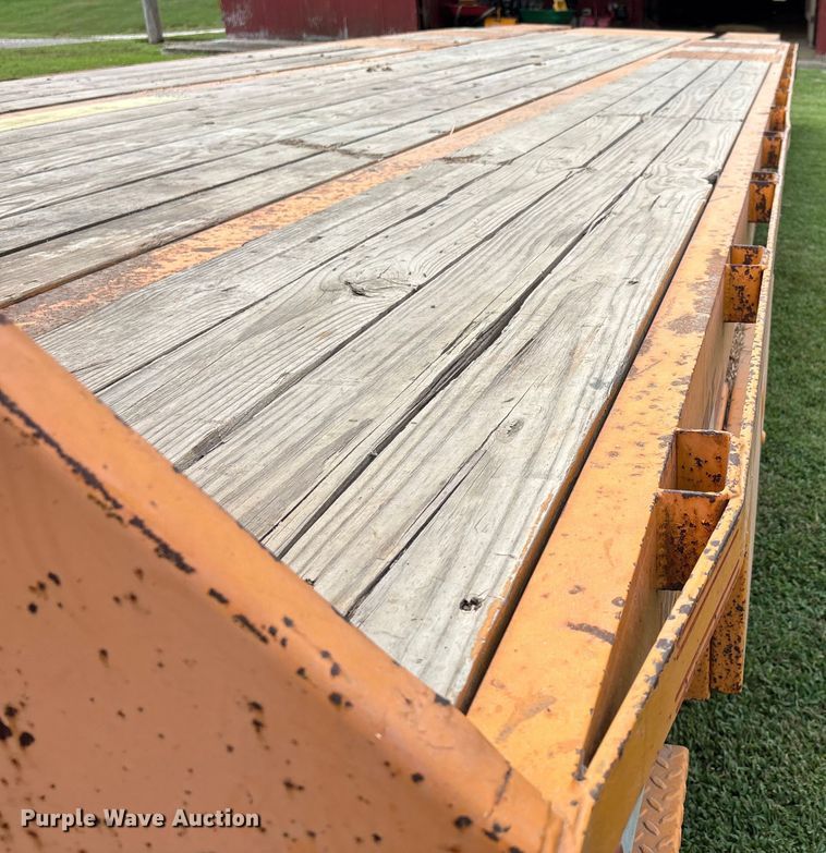 image for item DW7244 2004 Big Tex 25GN-24+5 equipment trailer