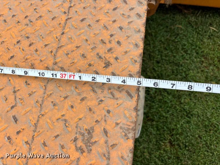 image for item DW7244 2004 Big Tex 25GN-24+5 equipment trailer