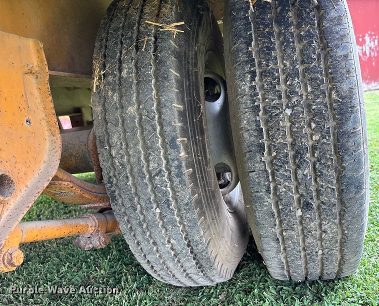 image for item DW7244 2004 Big Tex 25GN-24+5 equipment trailer