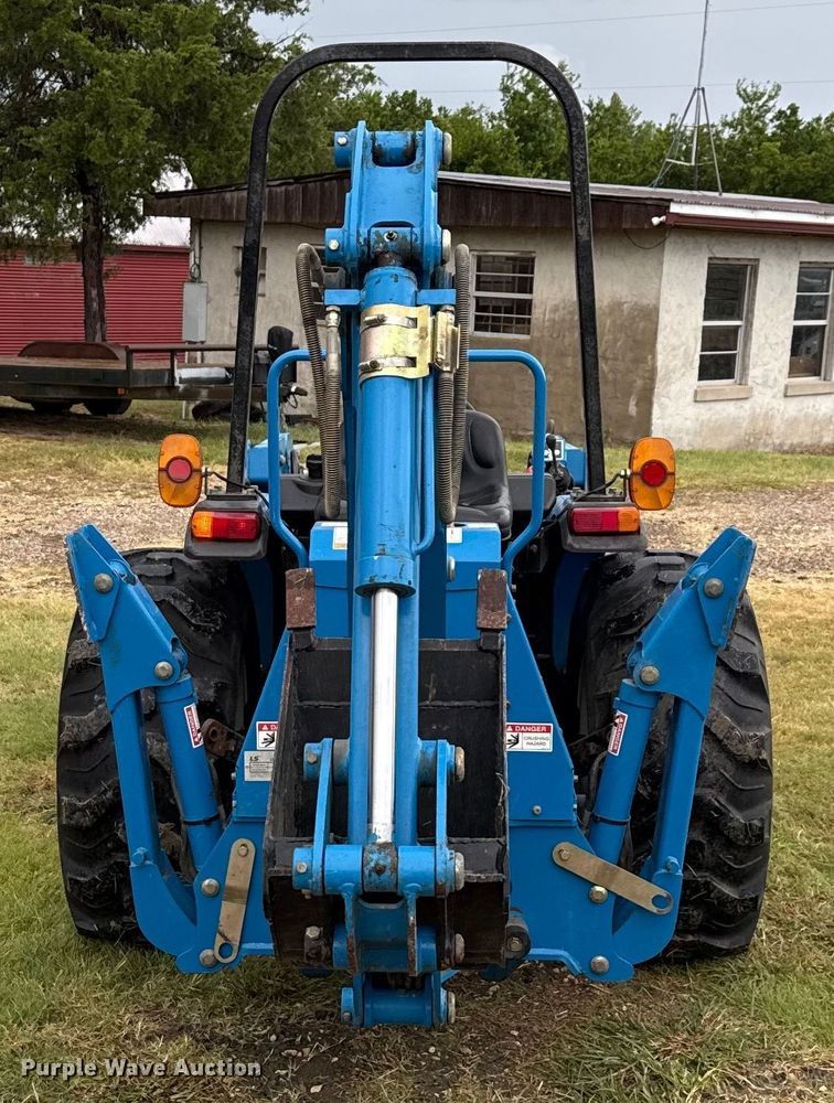 image for item DX5703 2014 LS G3033 MFWD tractor