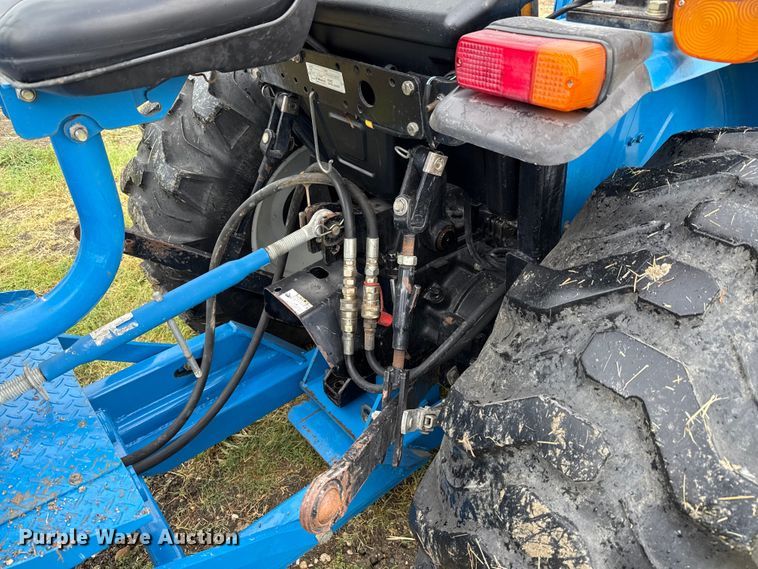 image for item DX5703 2014 LS G3033 MFWD tractor