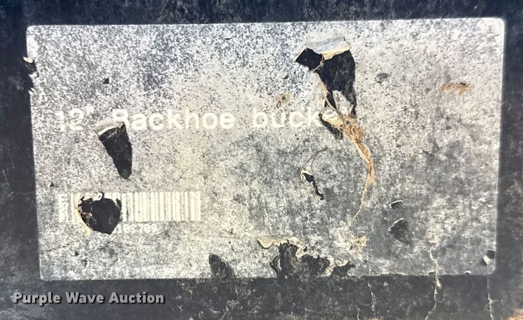 image for item DX5703 2014 LS G3033 MFWD tractor