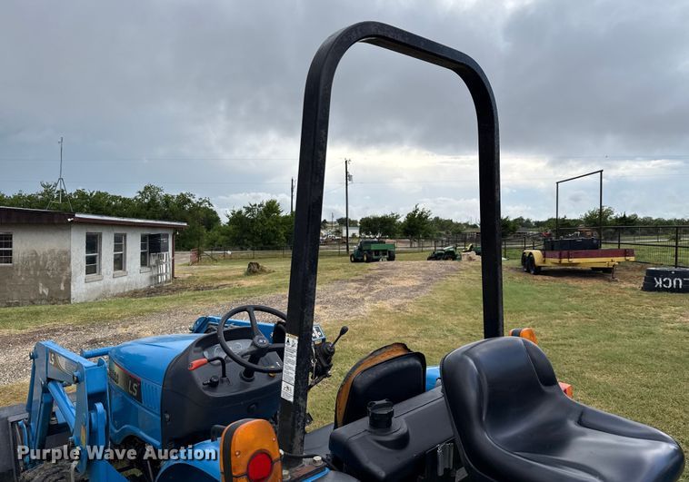 image for item DX5703 2014 LS G3033 MFWD tractor