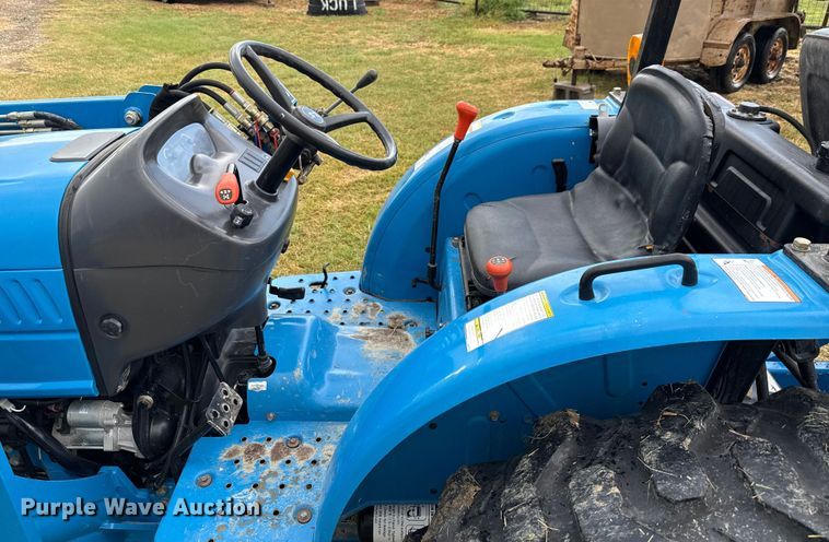 image for item DX5703 2014 LS G3033 MFWD tractor