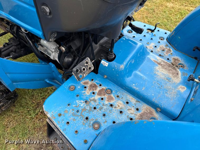 image for item DX5703 2014 LS G3033 MFWD tractor