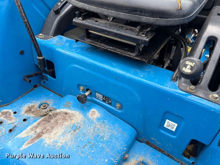 image for item DX5703 2014 LS G3033 MFWD tractor