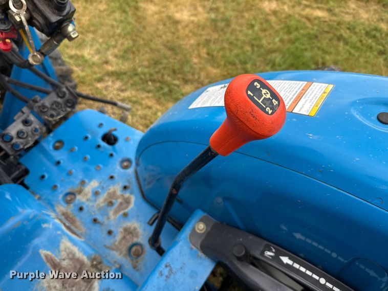 image for item DX5703 2014 LS G3033 MFWD tractor