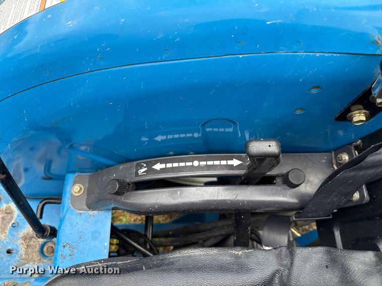 image for item DX5703 2014 LS G3033 MFWD tractor