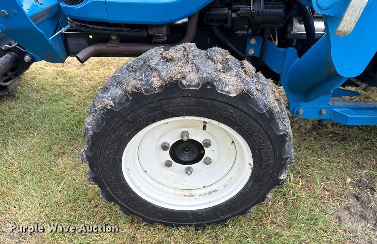 image for item DX5703 2014 LS G3033 MFWD tractor