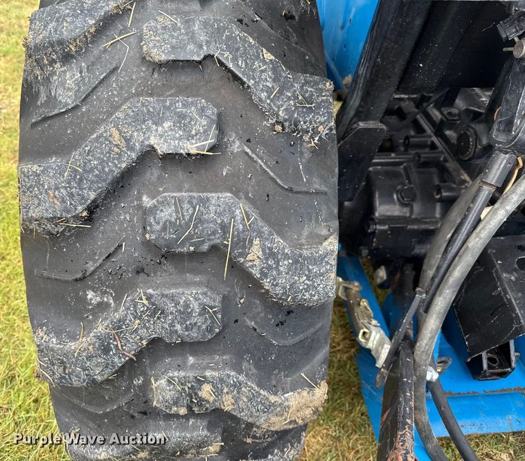 image for item DX5703 2014 LS G3033 MFWD tractor