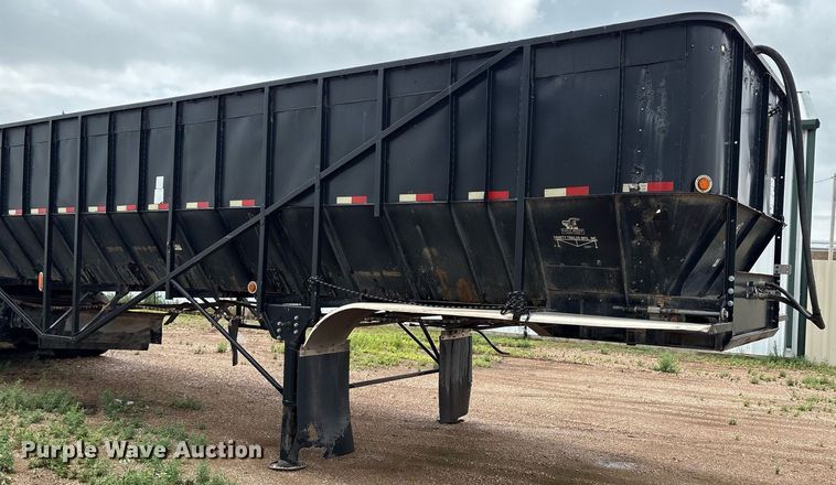 image for item DX7983 2011 Trinity Eagle Bridge live bottom trailer