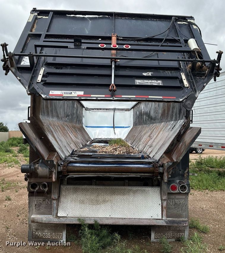 image for item DX7983 2011 Trinity Eagle Bridge live bottom trailer